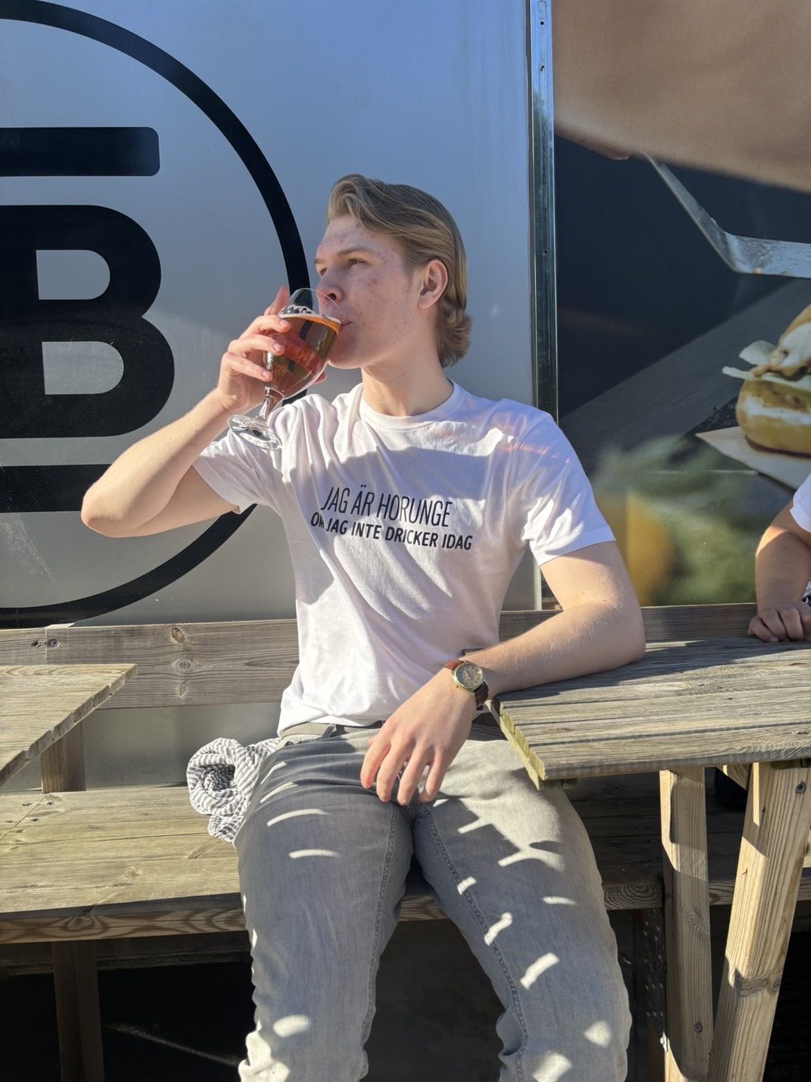 Är inte gynekolog men tar gärna en titt